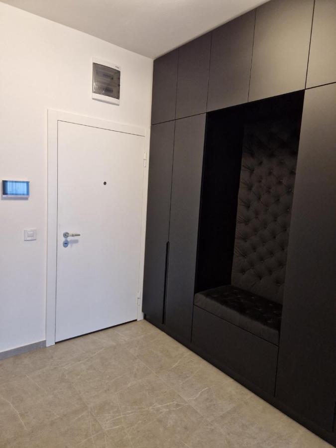 Tomas Lux Apartments بانيا لوكا المظهر الخارجي الصورة